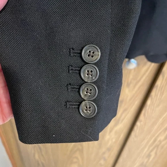 J. Crew Women's Elegant Black Blazer - Picture 5 of 5